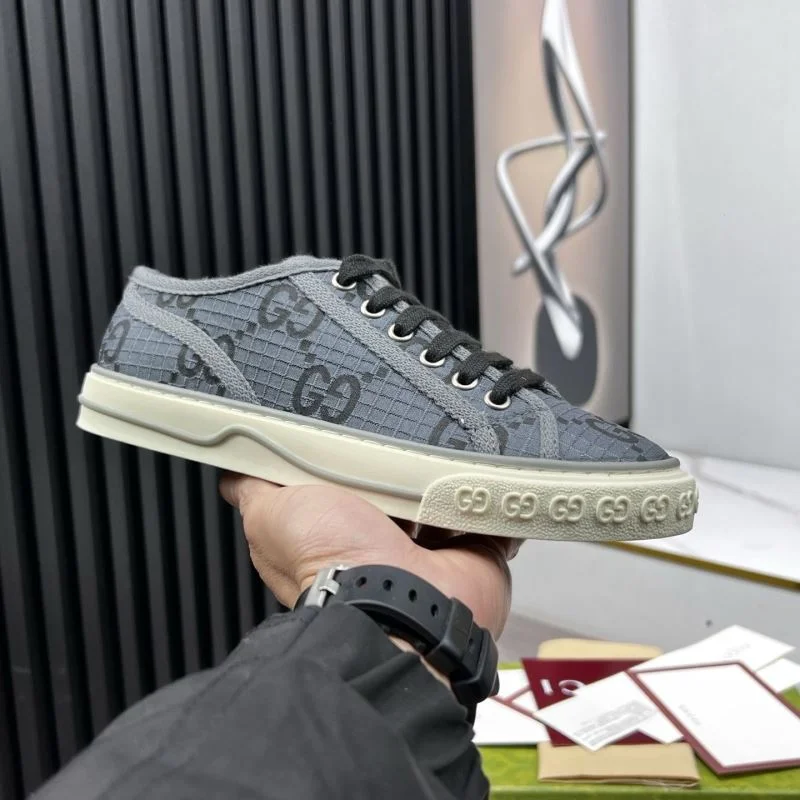 Original Gucci Tennis 25167