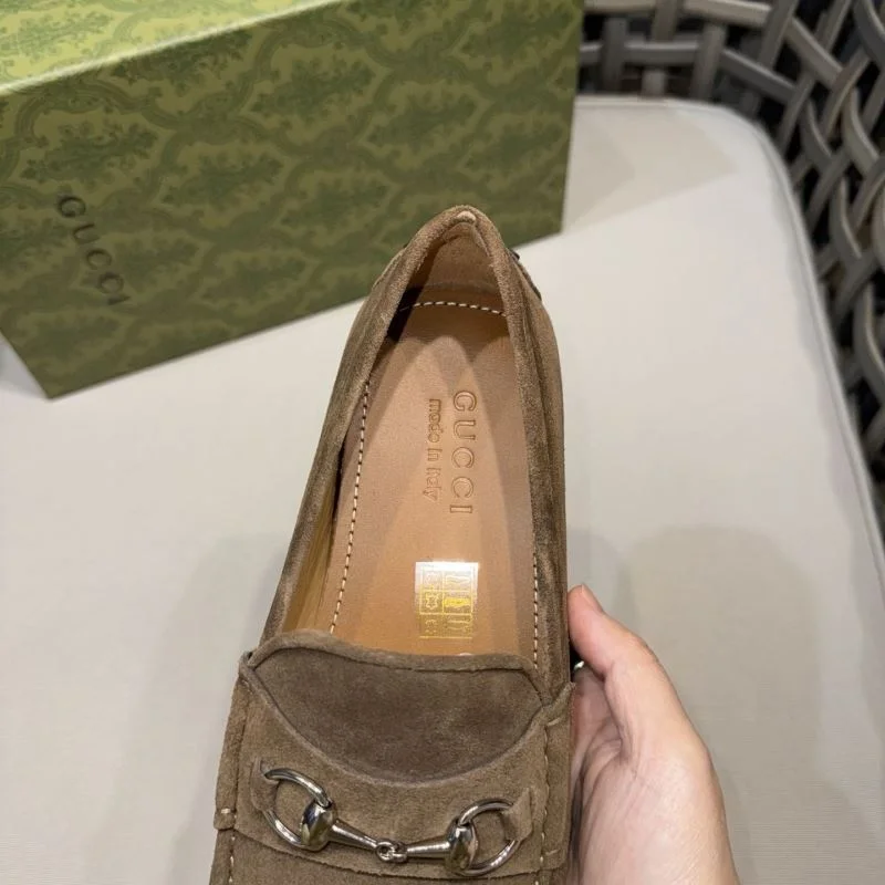 Gucci Tods Shoes EasyCare 25142