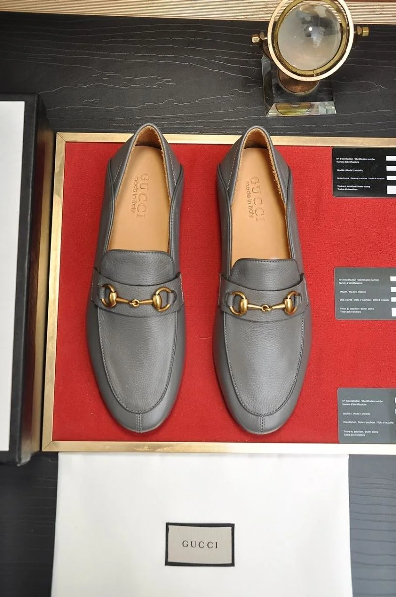 Gucci Tods Shoes TechFriendly 25109