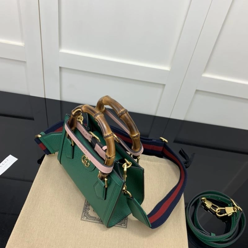 Comfortable Gucci Top Handle Bags 74715
