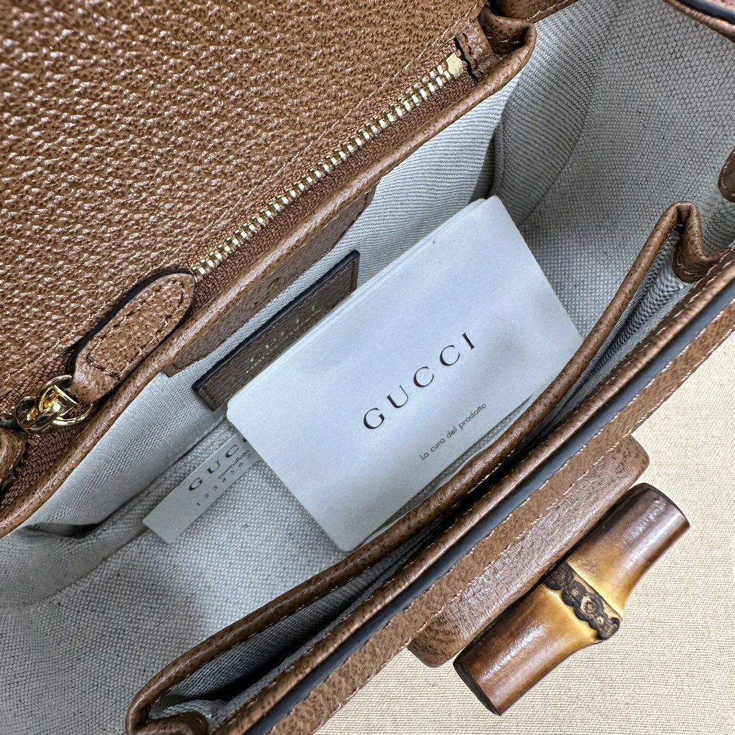 Timeless Gucci Top Handle Bags 67383