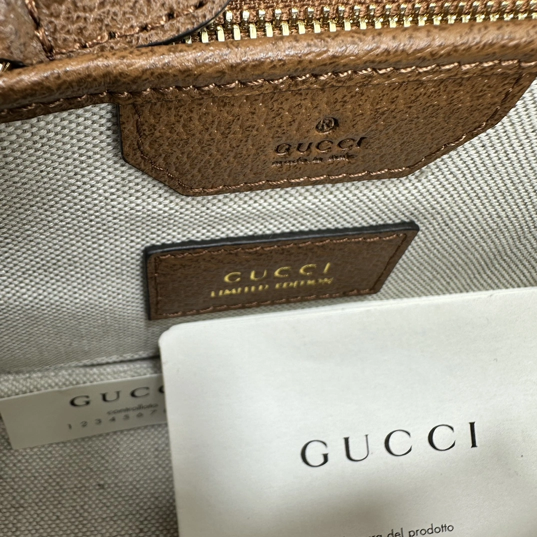 Timeless Gucci Top Handle Bags 67383