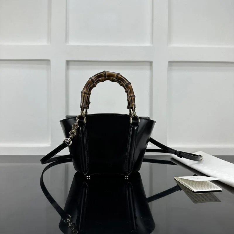 Sleek Gucci Top Handle Bags 50219