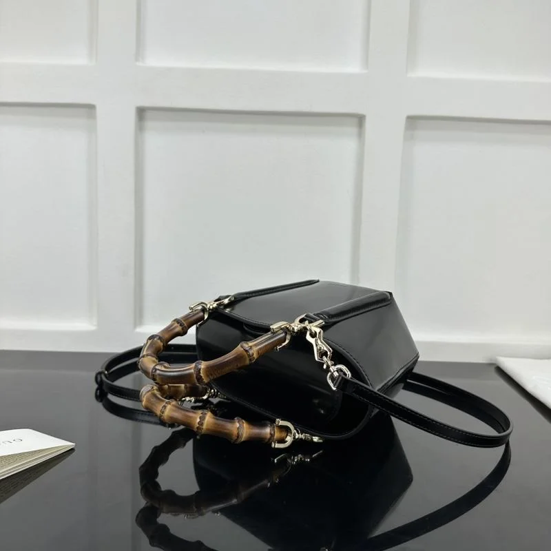 Sleek Gucci Top Handle Bags 50219