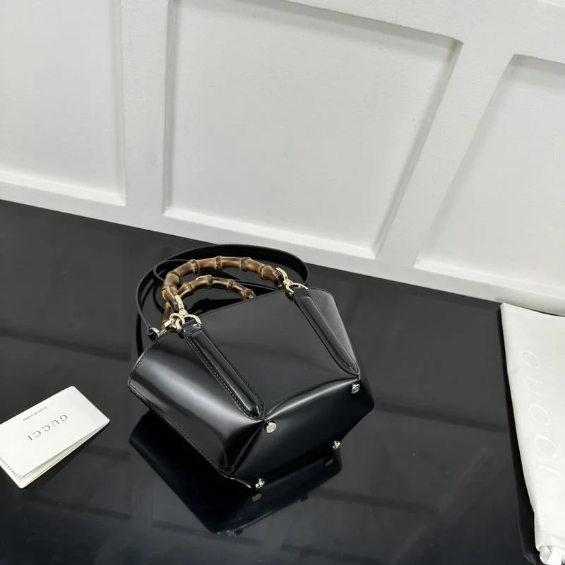 Sleek Gucci Top Handle Bags 50219