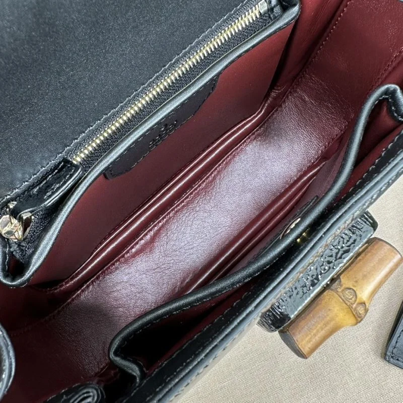 Sophisticated Gucci Top Handle Bags 50194