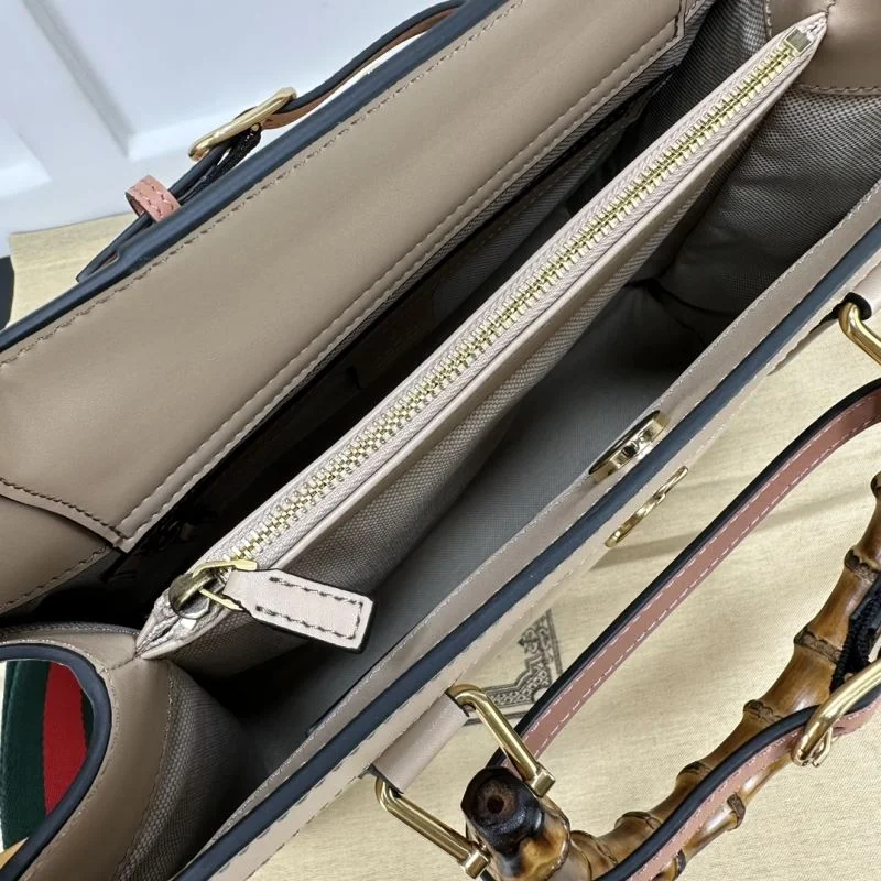 Seasonal Gucci Top Handle Bags 50179