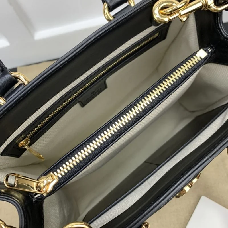 Resilient Gucci Top Handle Bags 50185