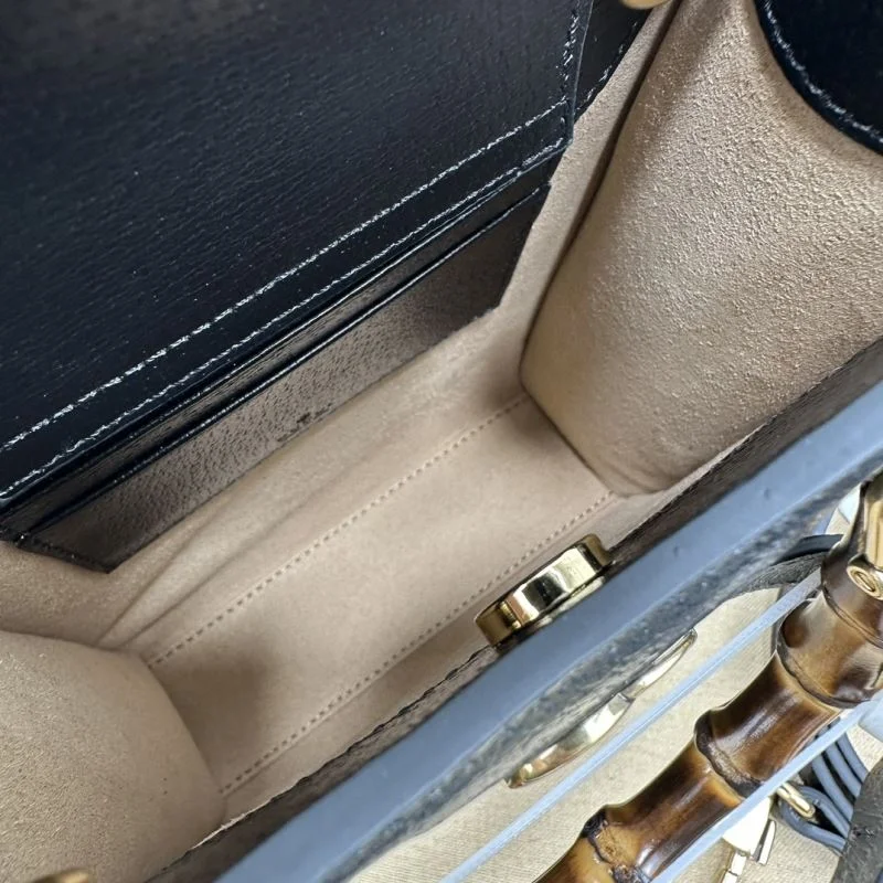 Tailored Gucci Top Handle Bags 50111
