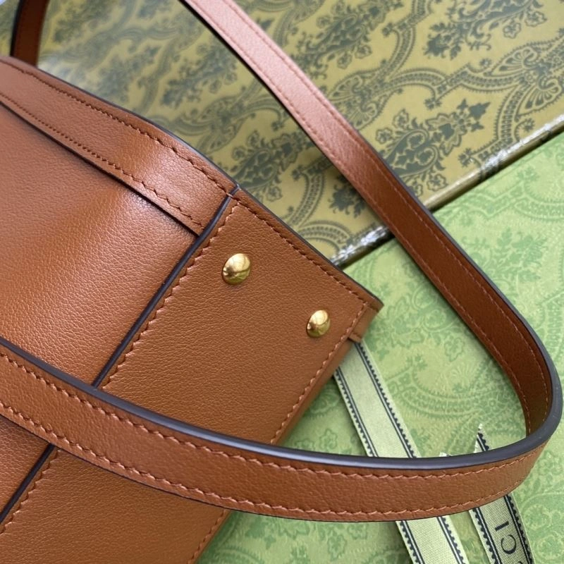 Comfortable Gucci Top Handle Bags 77642