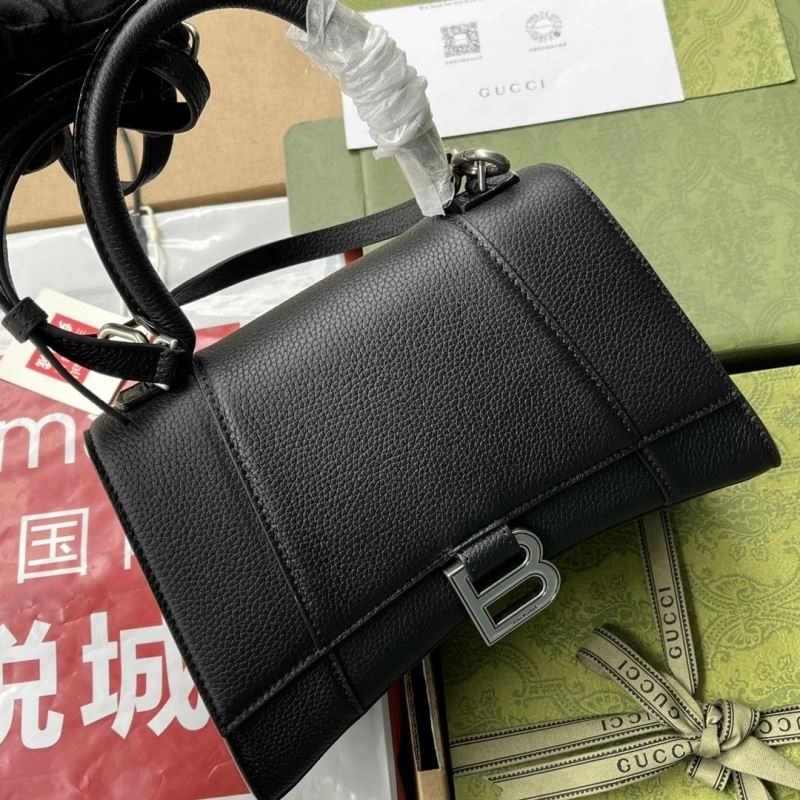 WaterResistant Gucci Top Handle Bags 74429