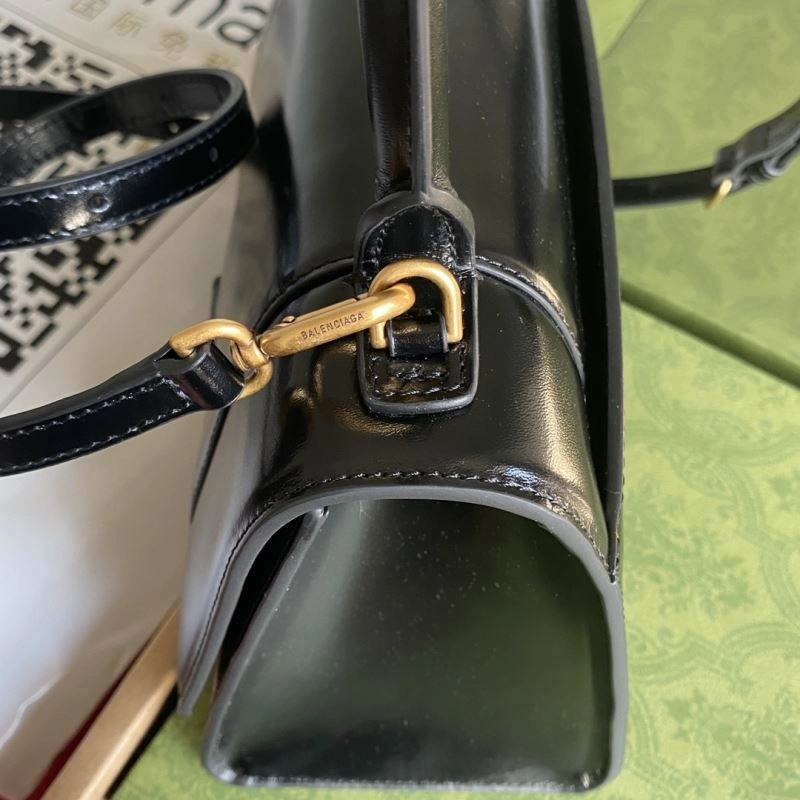 Thermal Gucci Top Handle Bags 74423