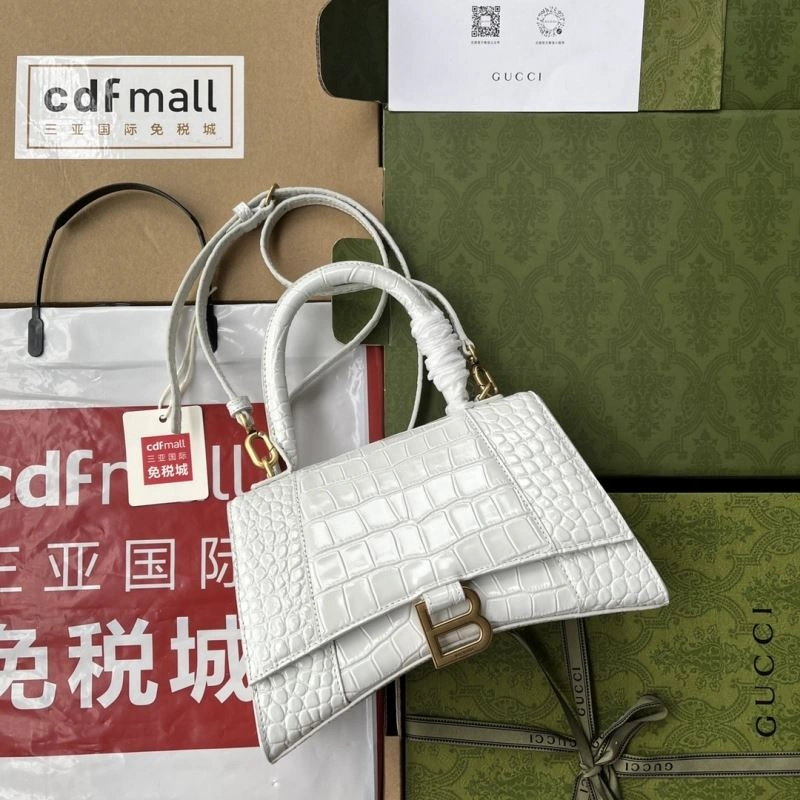Refined Gucci Top Handle Bags 74414
