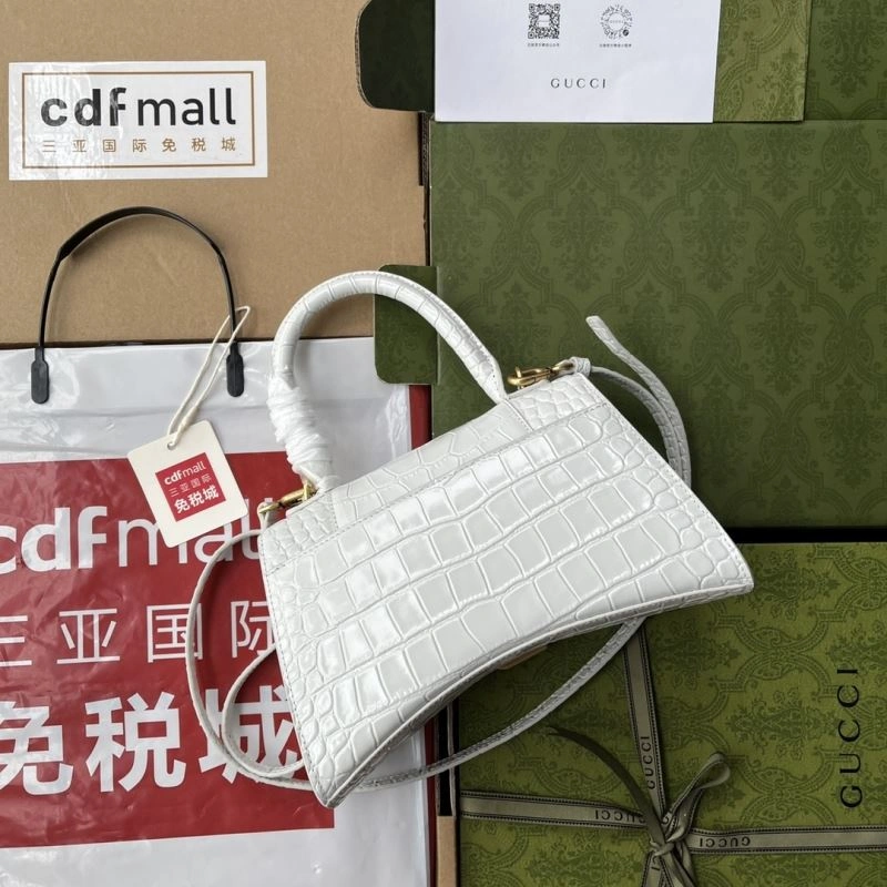 Refined Gucci Top Handle Bags 74414