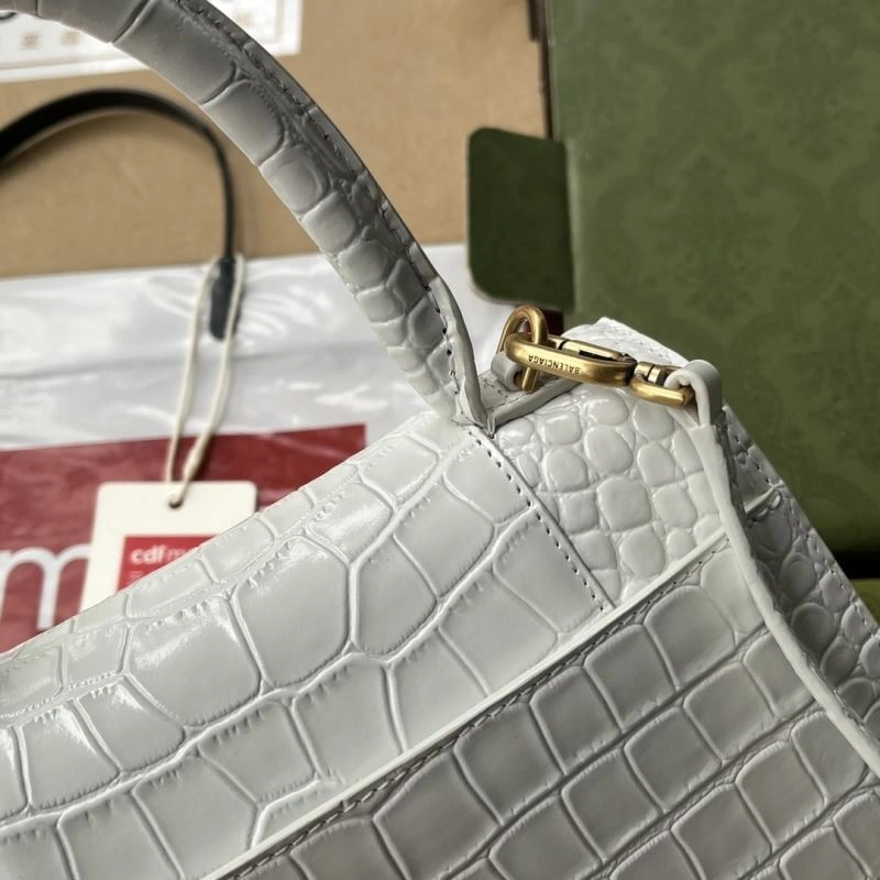 Refined Gucci Top Handle Bags 74414