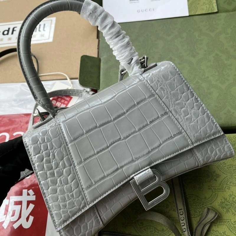 Gucci Top Handle Bags WaterResistant 74413