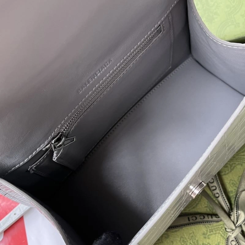 Gucci Top Handle Bags WaterResistant 74413