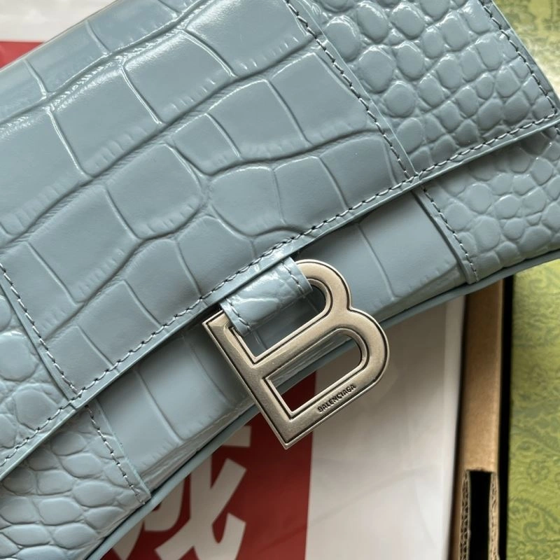 Sleek Gucci Top Handle Bags 74409