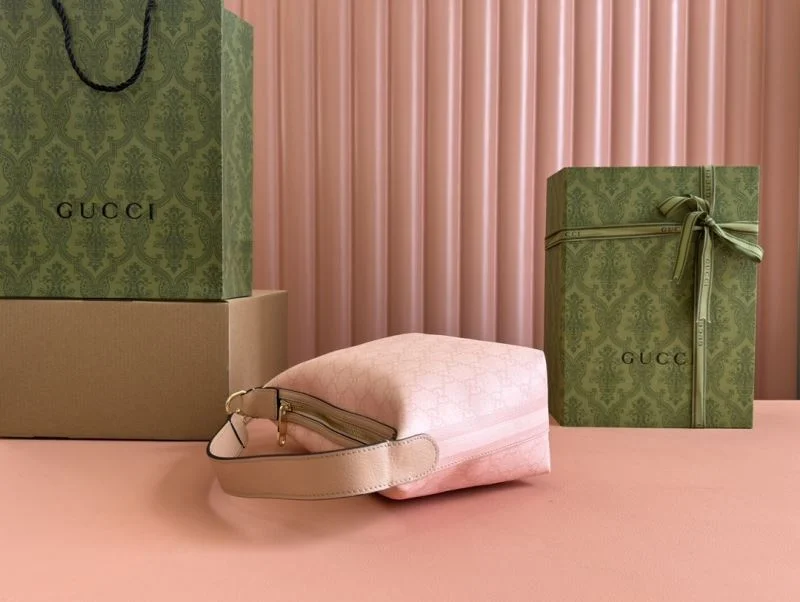Sporty Gucci Top Handle Bags 49653
