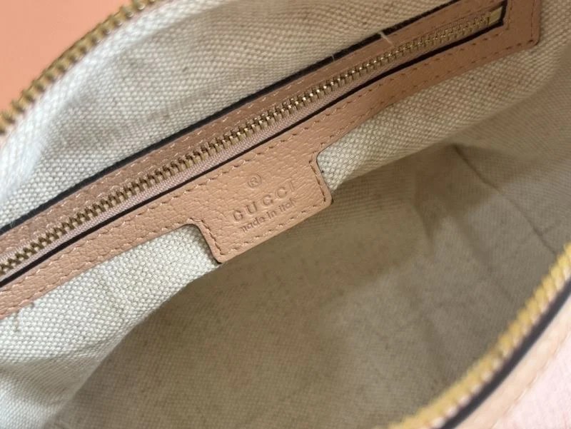Sporty Gucci Top Handle Bags 49653