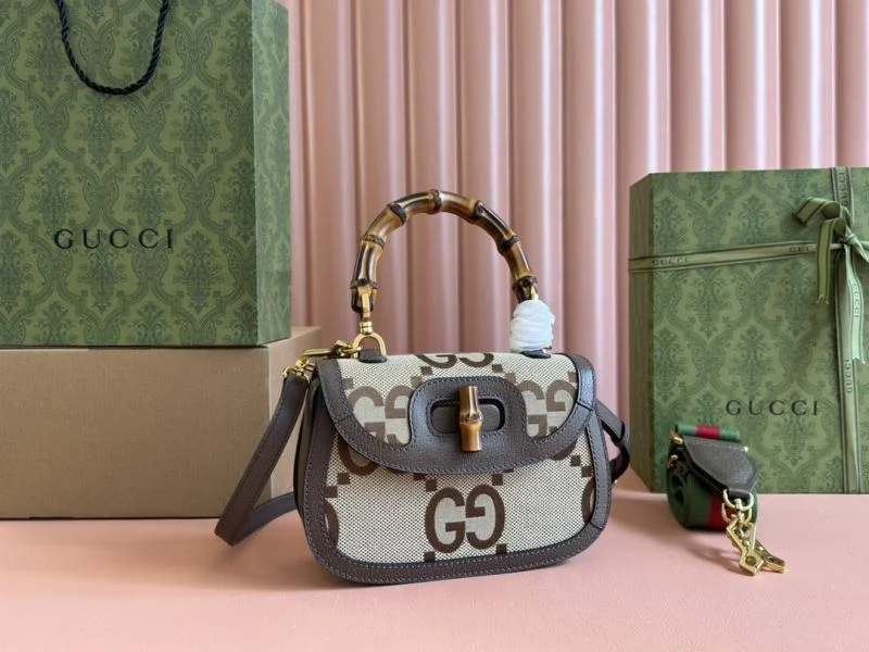 Comfortable Gucci Top Handle Bags 49592