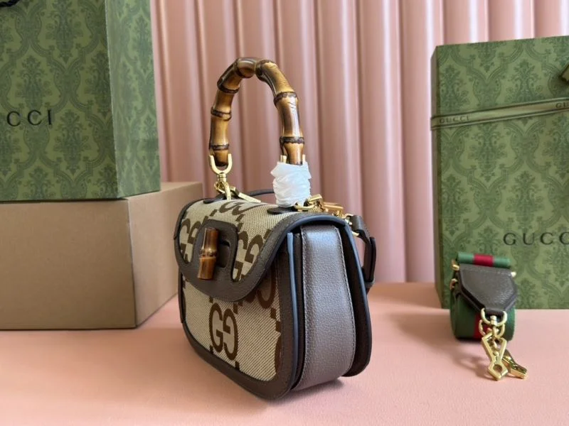 Comfortable Gucci Top Handle Bags 49592