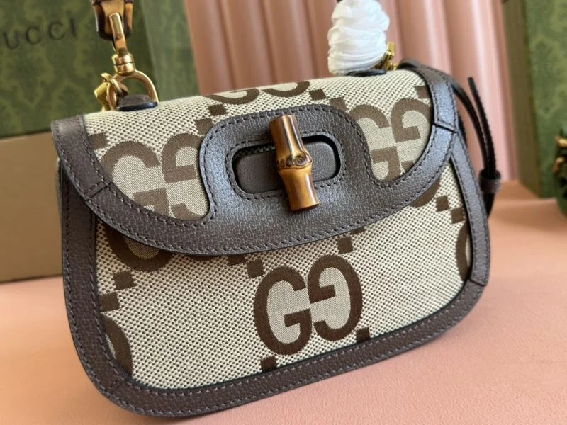 Comfortable Gucci Top Handle Bags 49592