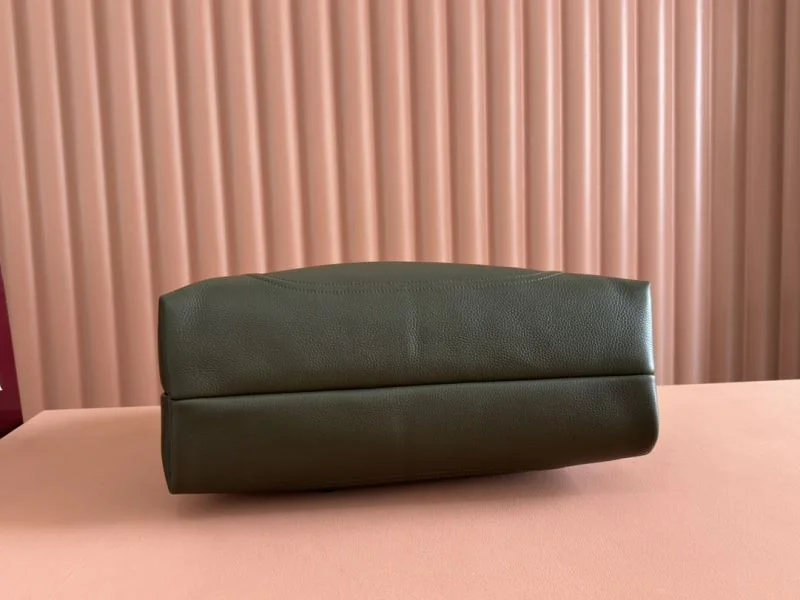 Snug Gucci Top Handle Bags 49593