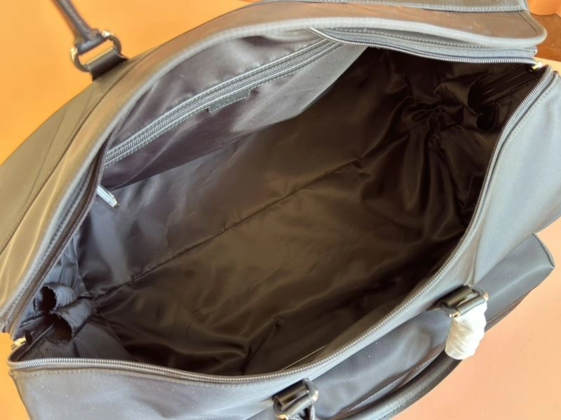 Gucci Travel Bags Refined 67297