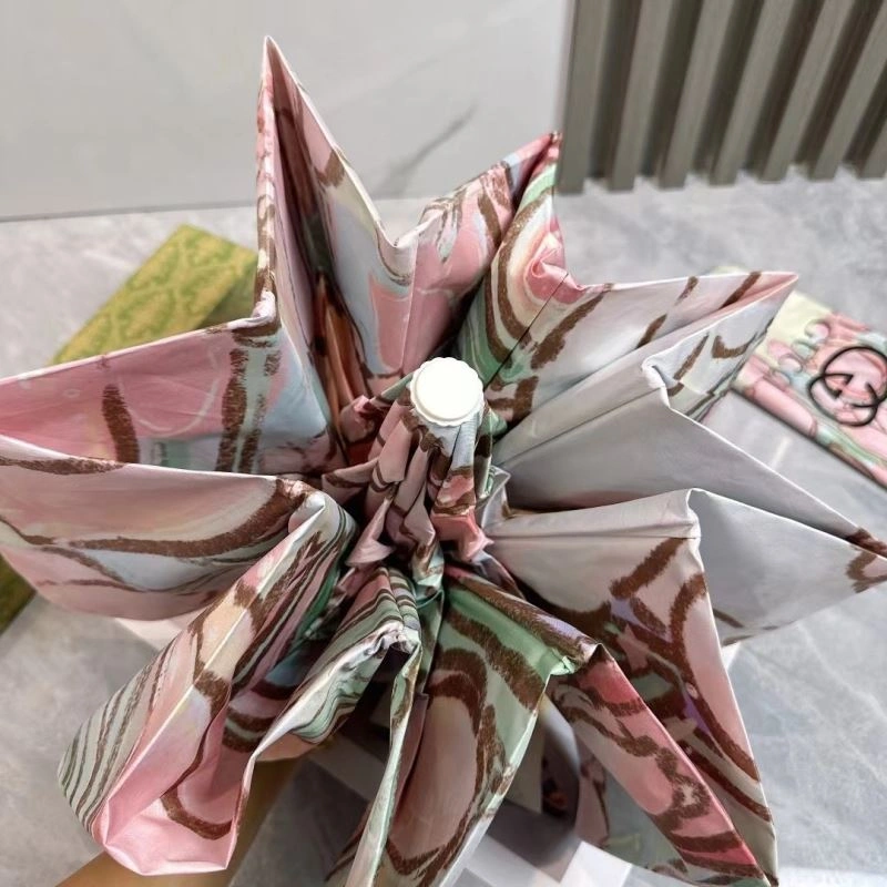 Neat Gucci Umbrella 275562