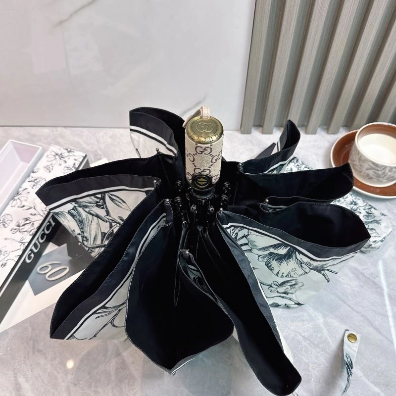 Sporty Gucci Umbrella 275521