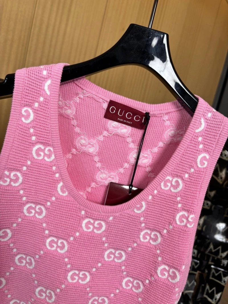 Stretchable Gucci Vest 124264