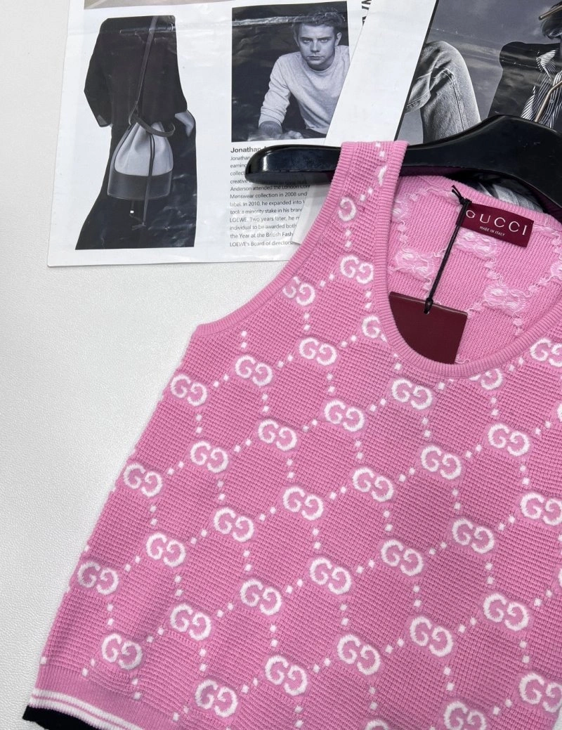 Gucci Vest MultiPurpose 124259