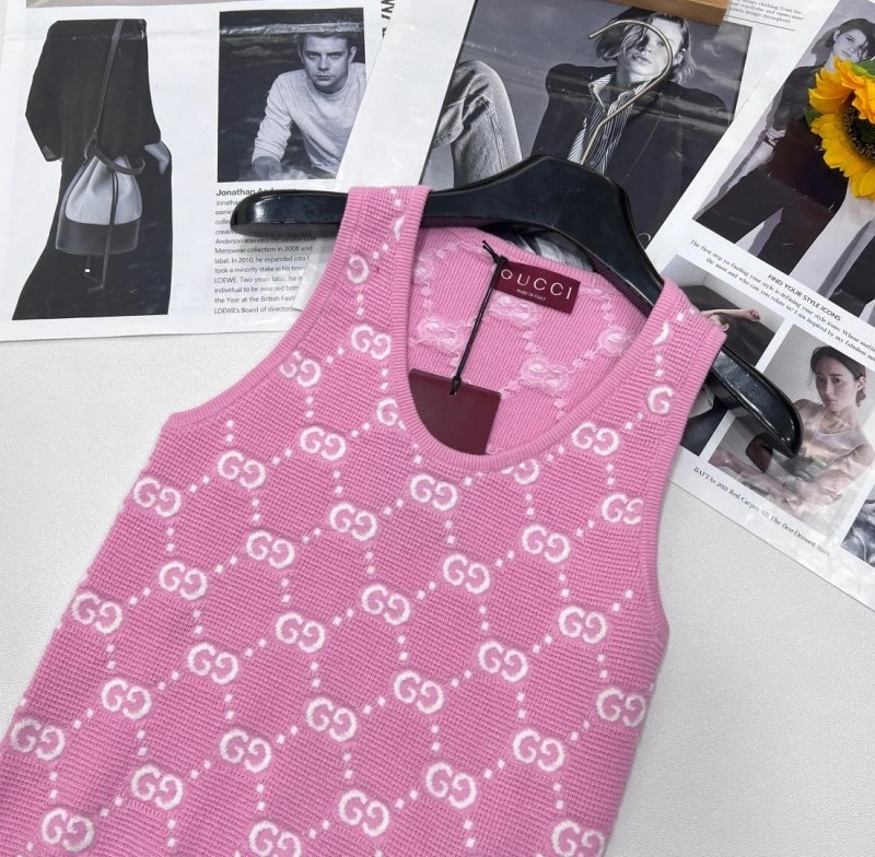 Gucci Vest MultiPurpose 124259