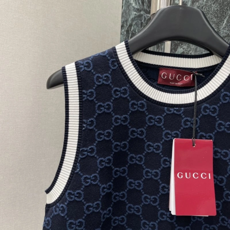Stylish Gucci Vest 124761