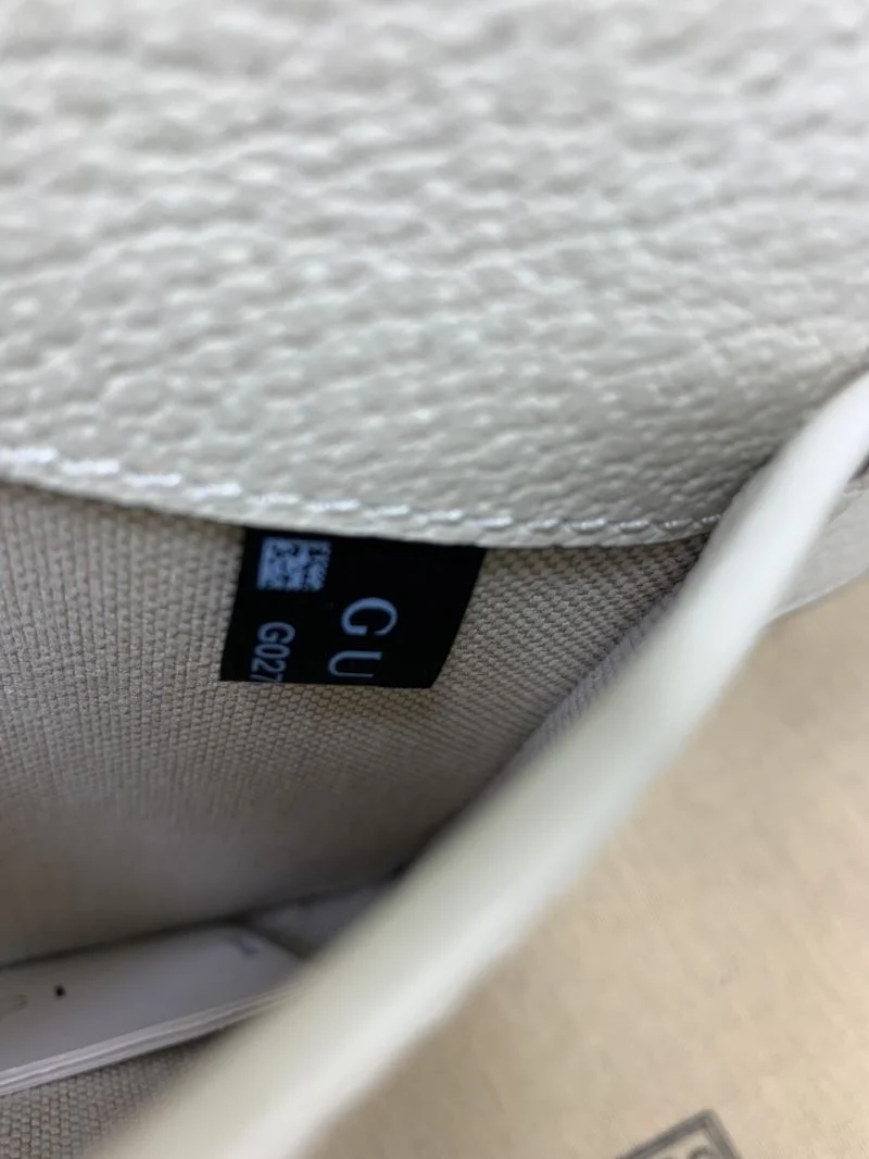 Gucci Waist Chest Packs Youthful 50079