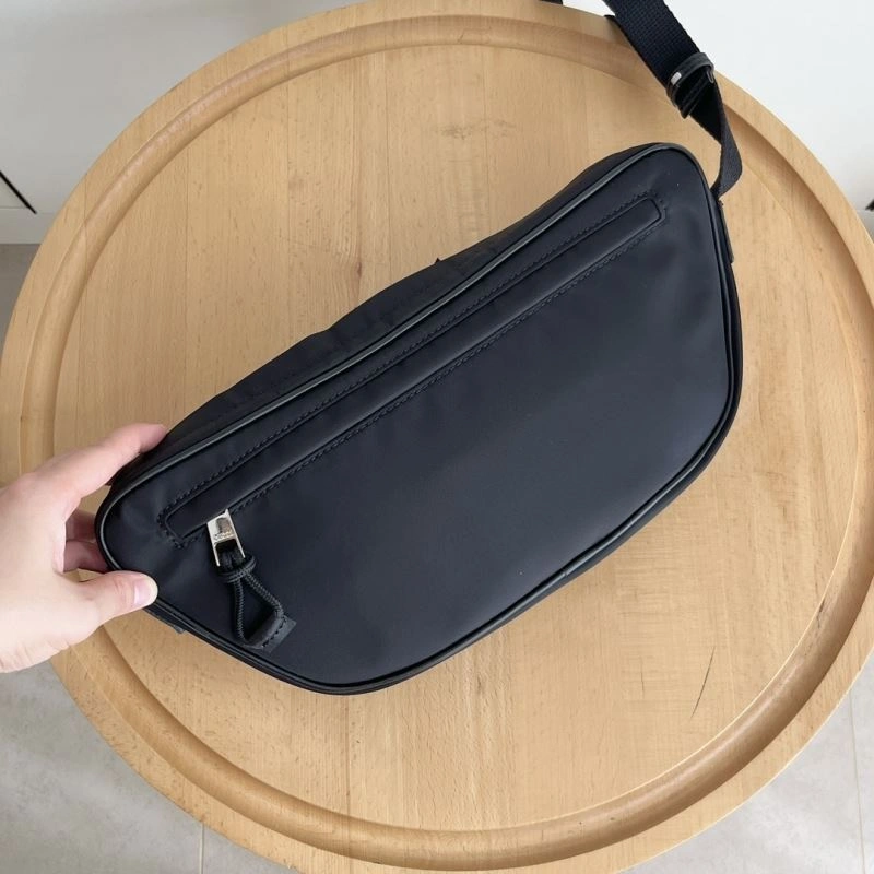 Gucci Waist Chest Packs Soft 80639