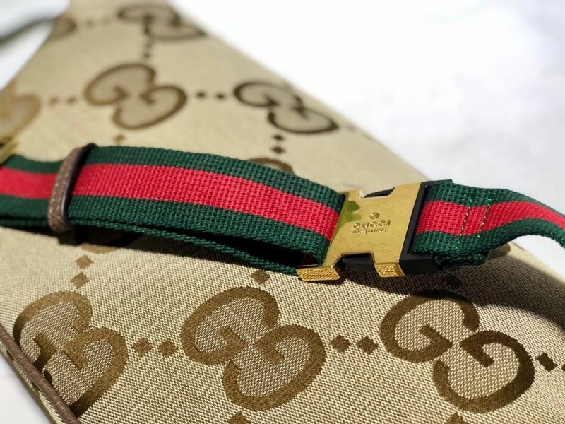 Gucci Waist Chest Packs Compact 80616