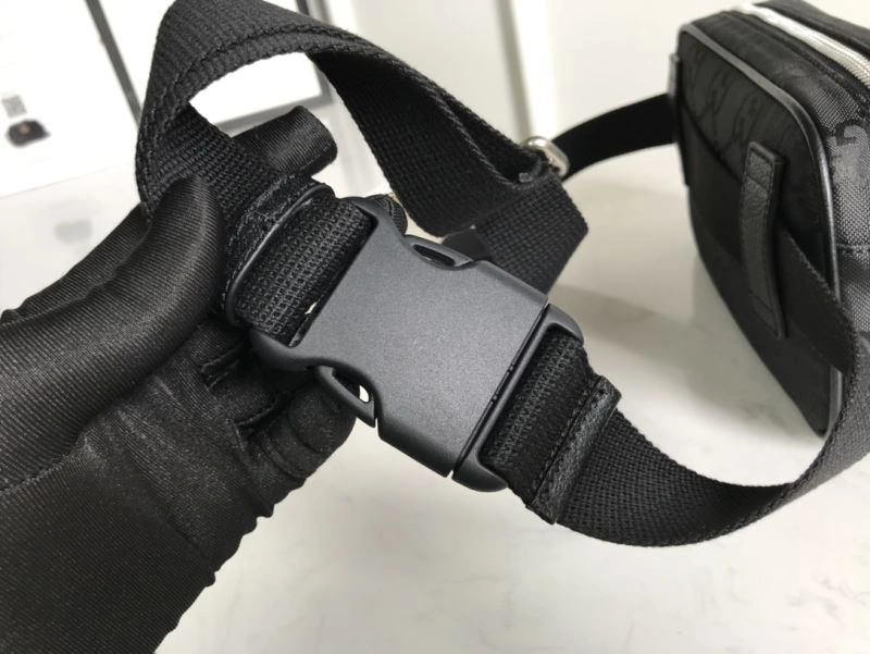 Elegant Gucci Waist Chest Packs 74354