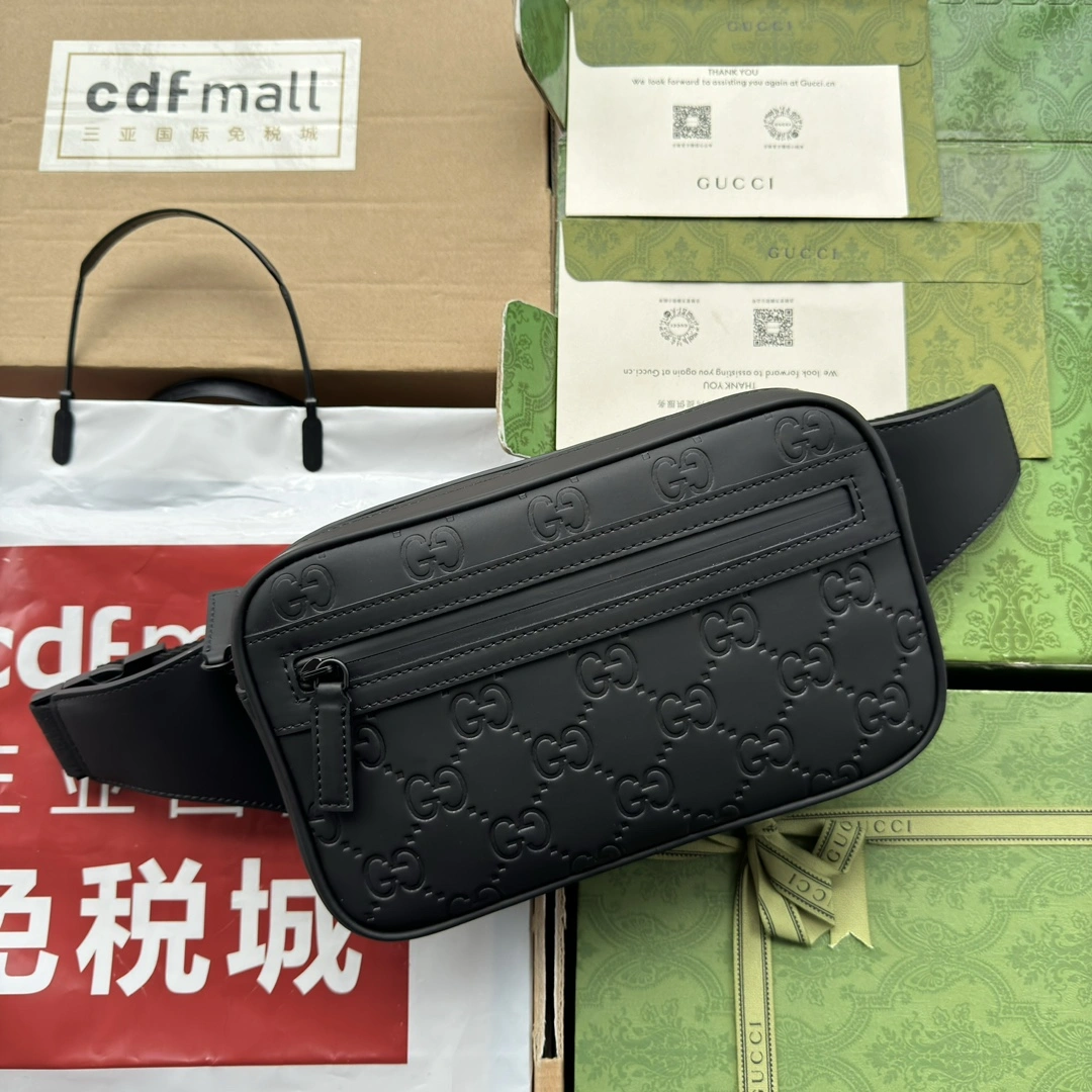 Gucci Waist Chest Packs Effortless 72234