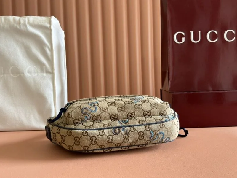 Gucci Waist Chest Packs Breathable 49598