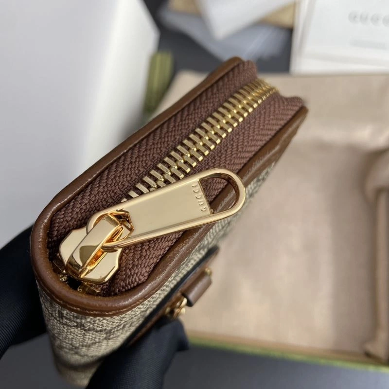 Gucci Wallet Purse Practical 68335