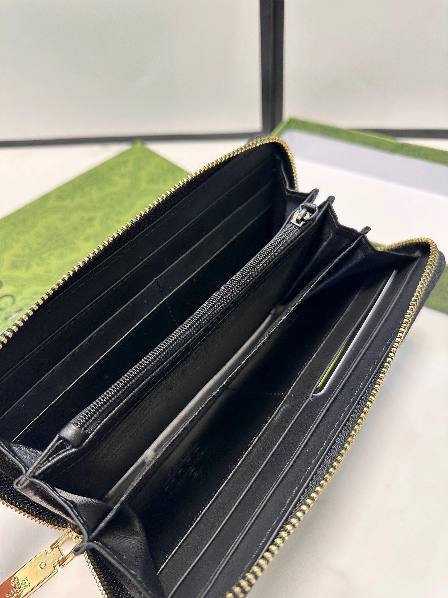 Efficient Gucci Wallets Purse 93099
