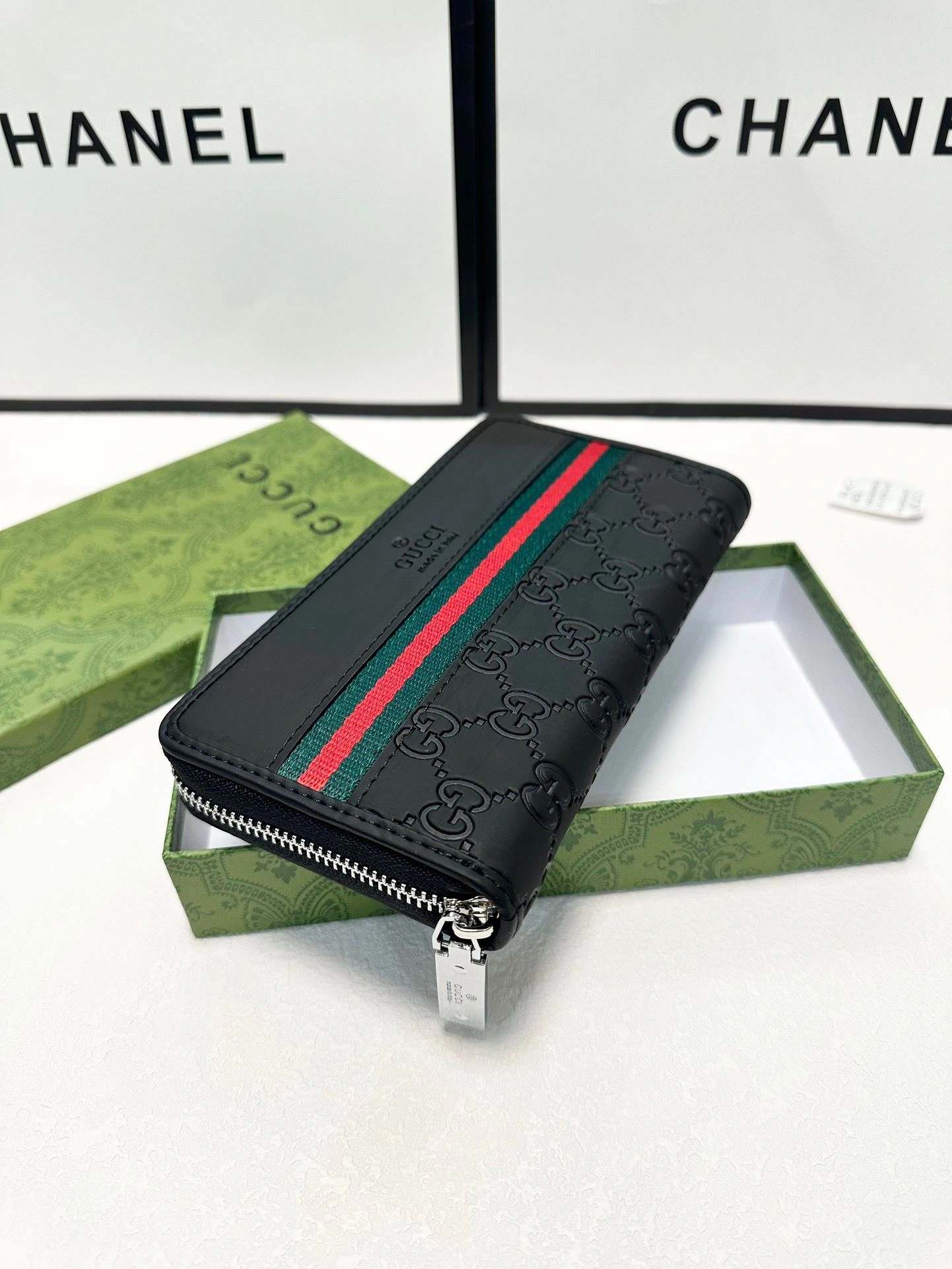 Gucci Wallets Purse FastDry 93096