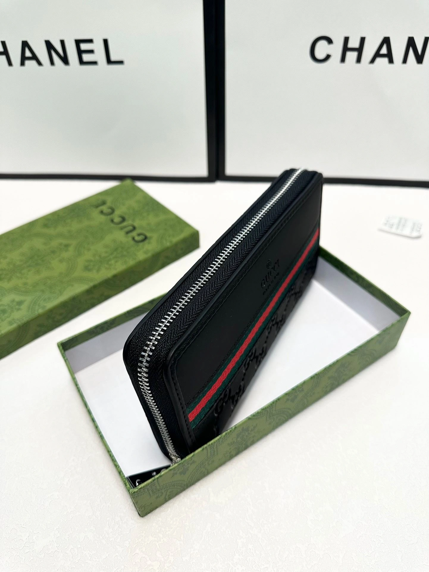 Gucci Wallets Purse FastDry 93096