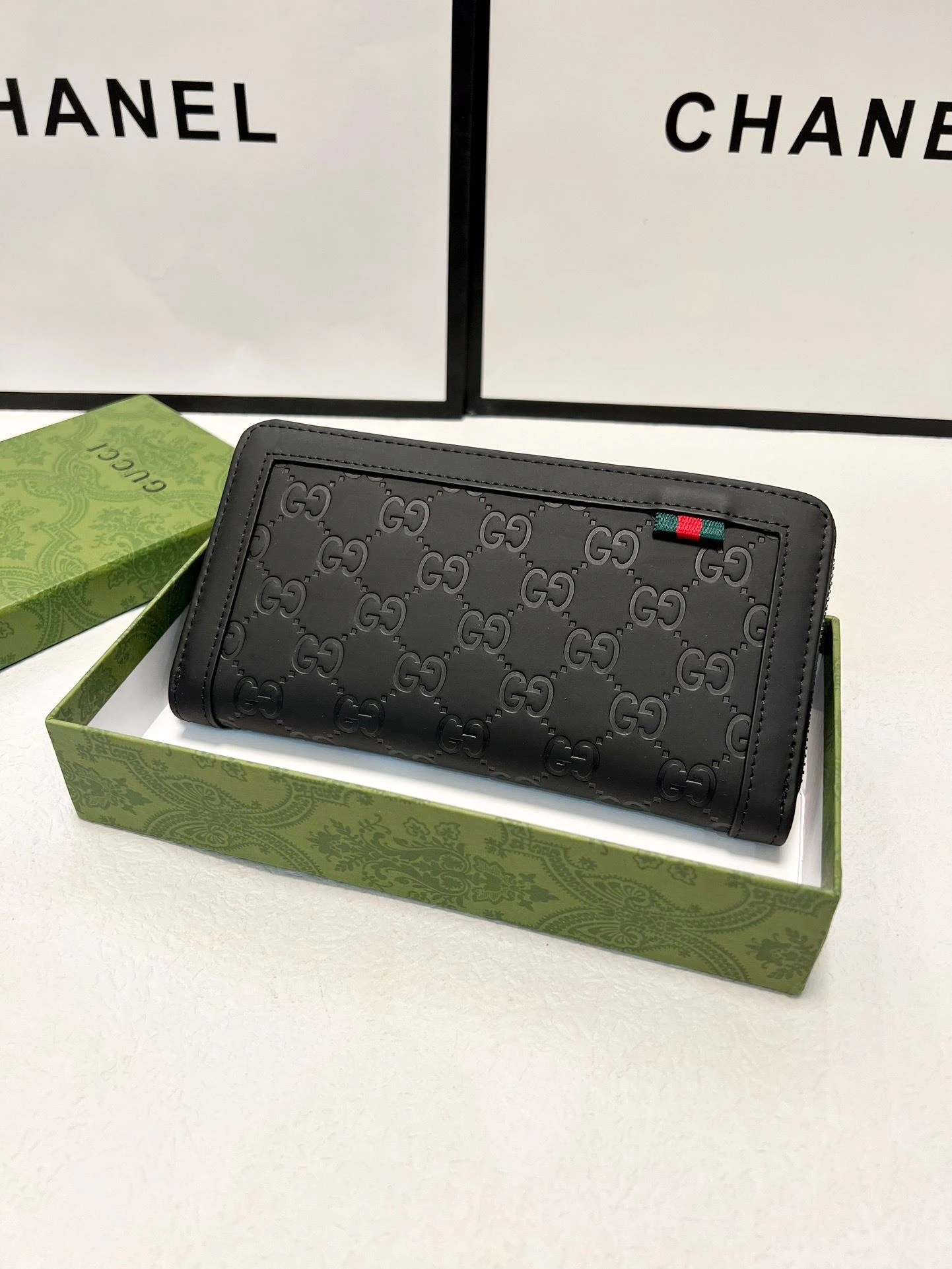 Gucci Wallets Purse ModernLook 93107