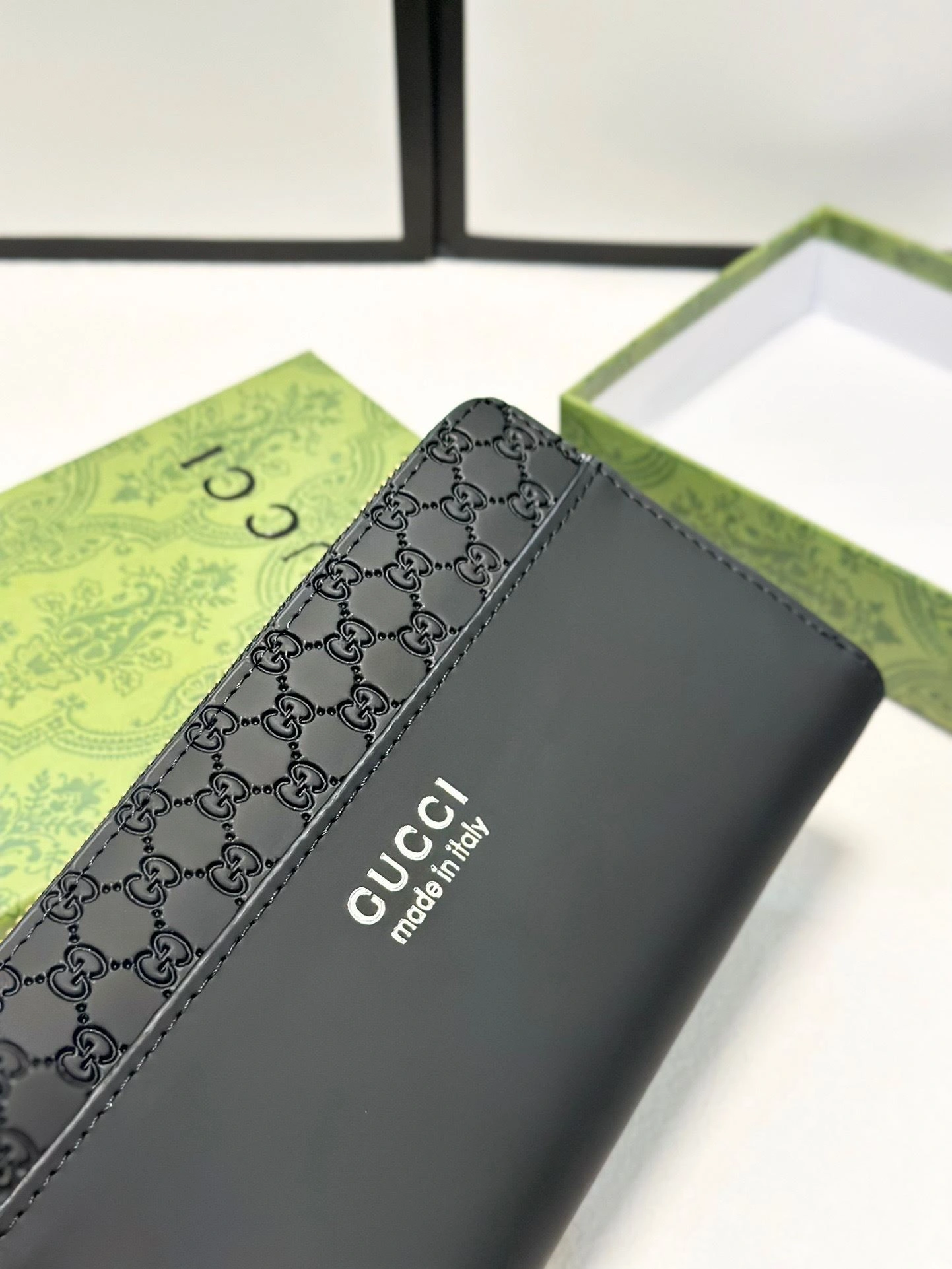 Gucci Wallets Purse EyeCatching 93094