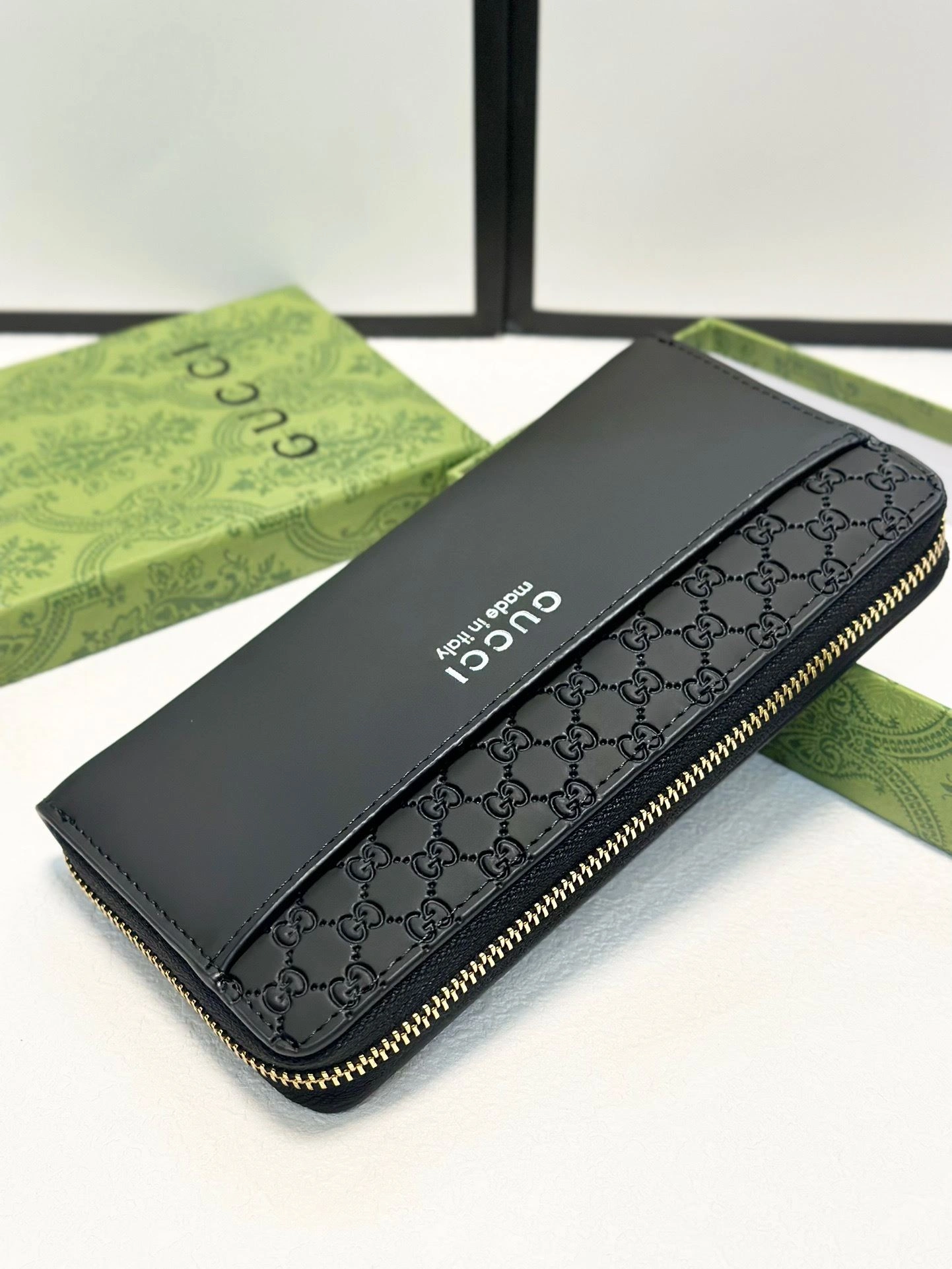 Gucci Wallets Purse EyeCatching 93094