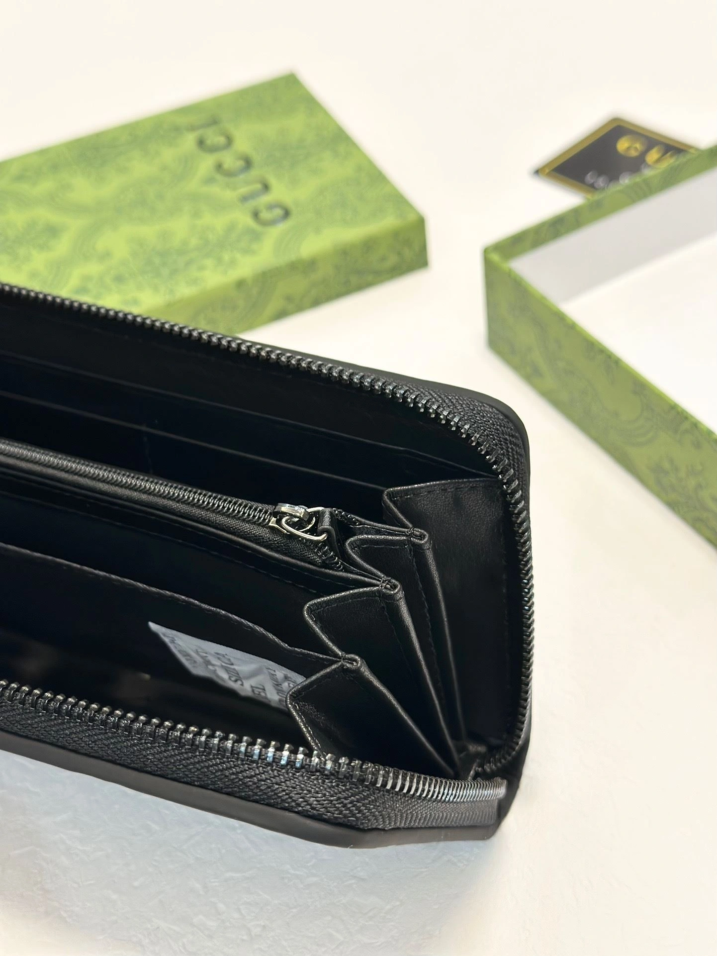 Gucci Wallets Purse Unique 93093