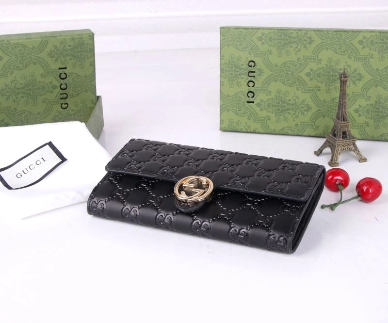 Gucci Wallets Purse Sleek 88164
